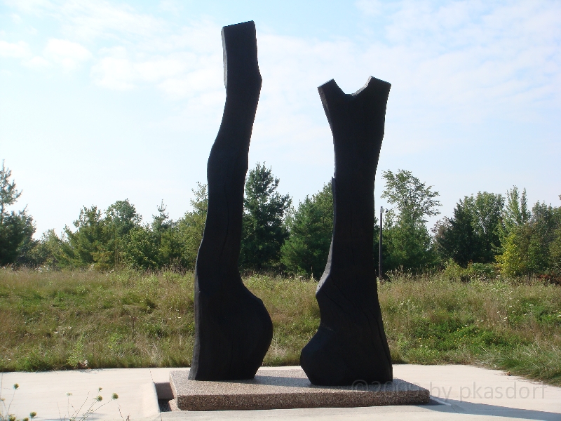 Western Michigan [2009] 301.JPG - Scenes from Frederik Meijer Gardens & Sculpture Park.